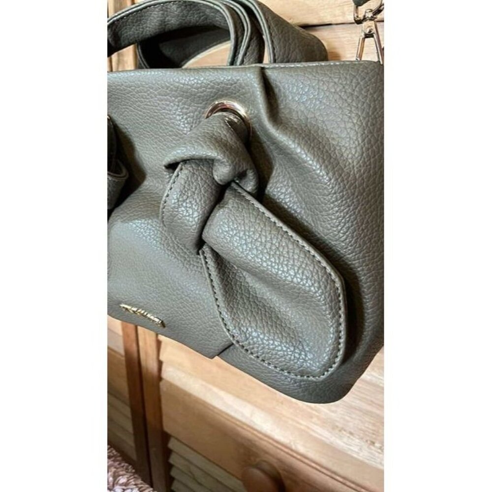 LIKE NEW Steve Madden Sage Green Leather Purse
